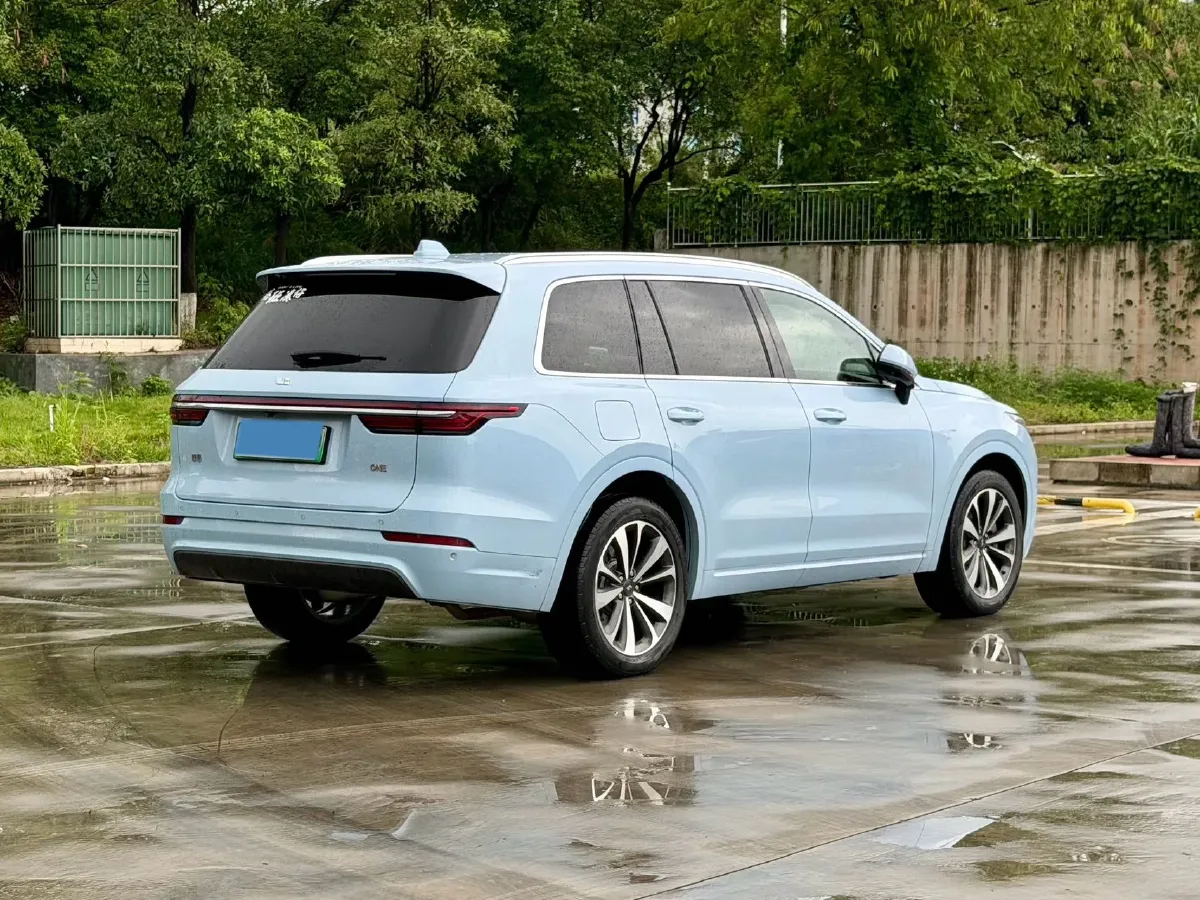 2020 Li ONE Range Extended 131HP REEV 40.5KWH,autocango,china used car exporter,china ev exporter,chinese used car exporter,chinese used ev exporter