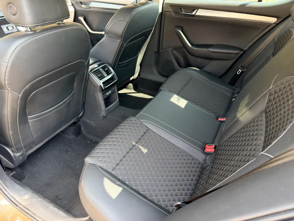 2018 Nissan Terra 2.5L 184HP L4 7AT,autocango,china used car exporter,china ev exporter,chinese used car exporter,chinese used ev exporter