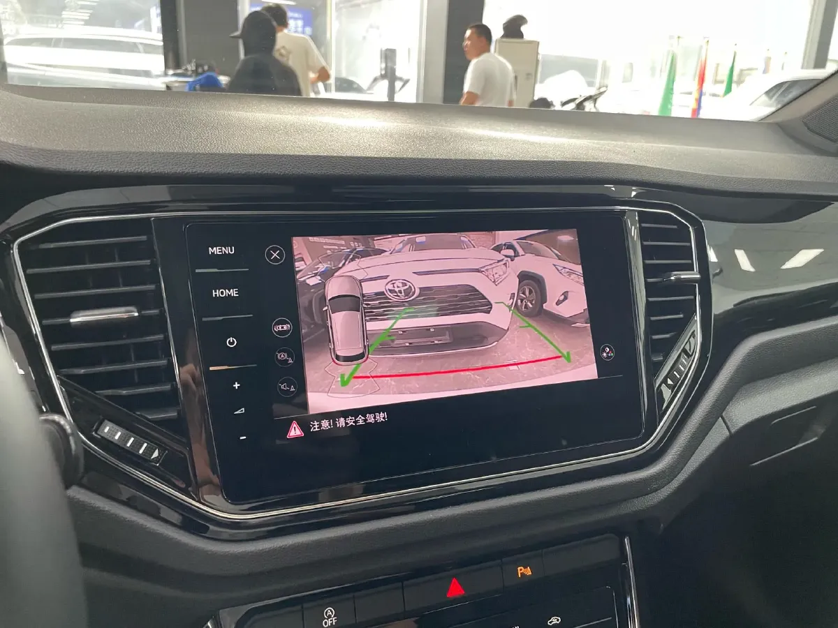 2021 Volkswagen T-Roc 1.4T 150HP L4 7DCT,autocango,china used car exporter,china ev exporter,chinese used car exporter,chinese used ev exporter
