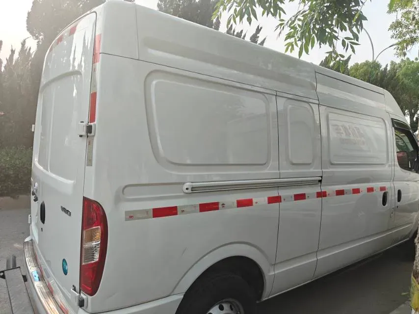 2023 DongFeng DFAC YuFeng 2.0T 136HP L4 6MT,autocango,china used car exporter,china ev exporter,chinese used car exporter,chinese used ev exporter