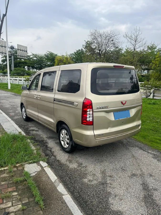 2019 Bestune T33 1.6L 114HP L4 5MT,autocango,china used car exporter,china ev exporter,chinese used car exporter,chinese used ev exporter