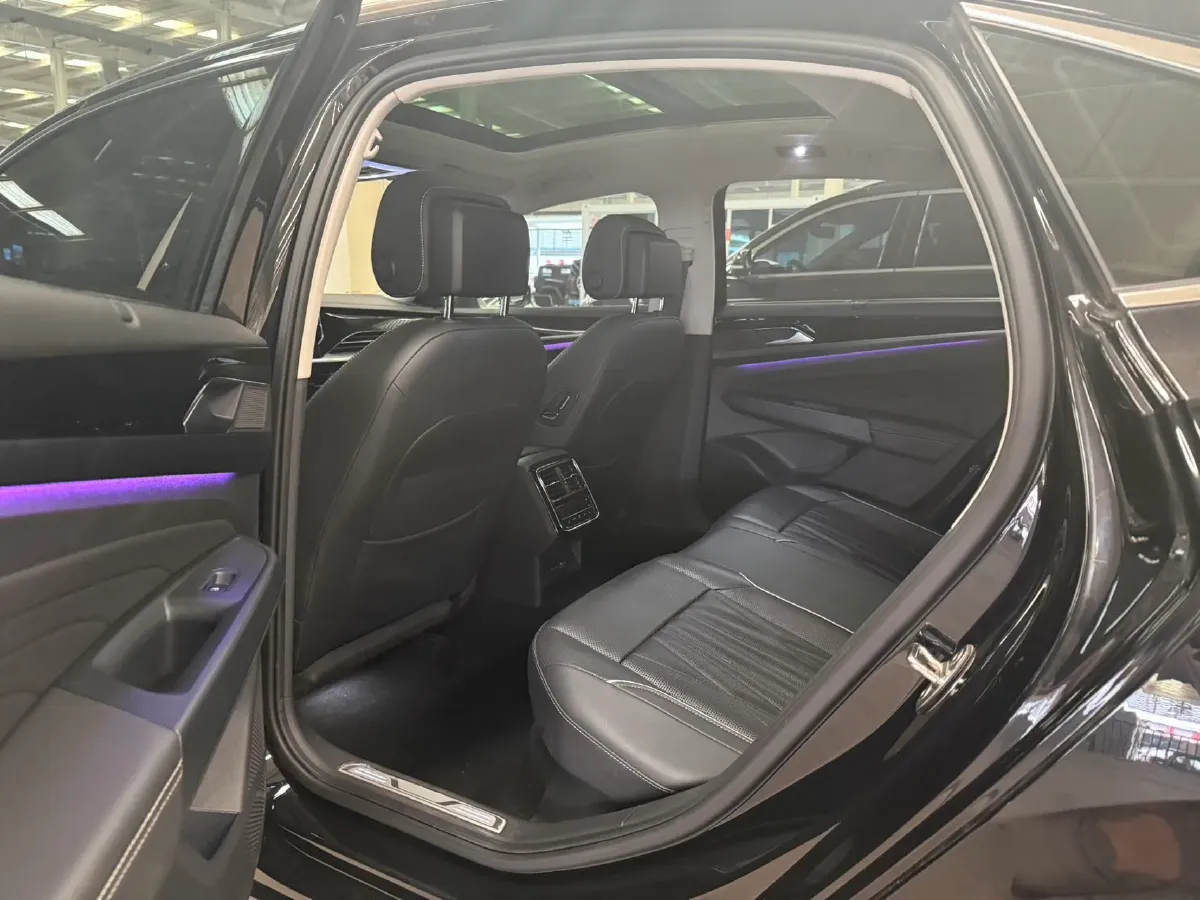 2022 Tesla Model 3 BEV 60KWH,autocango,china used car exporter,china ev exporter,chinese used car exporter,chinese used ev exporter