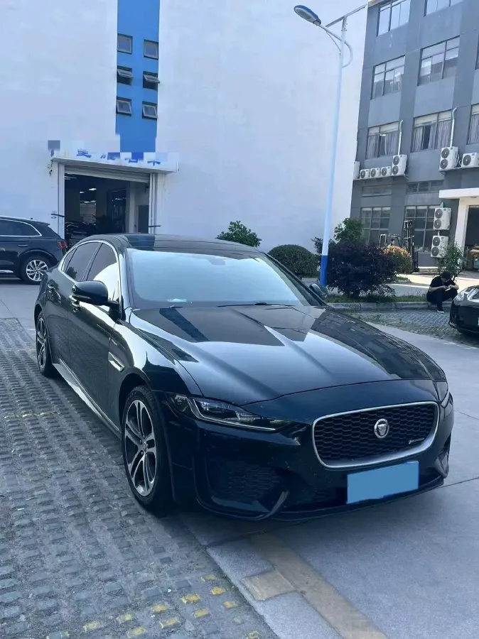 2023 Jaguar XEL 2.0T 250HP L4 8AT,autocango,china used car exporter,china ev exporter,chinese used car exporter,chinese used ev exporter