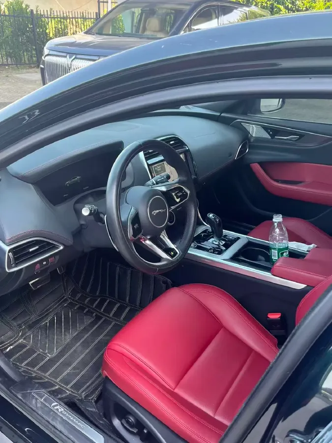 2023 Jaguar XEL 2.0T 250HP L4 8AT,autocango,china used car exporter,china ev exporter,chinese used car exporter,chinese used ev exporter