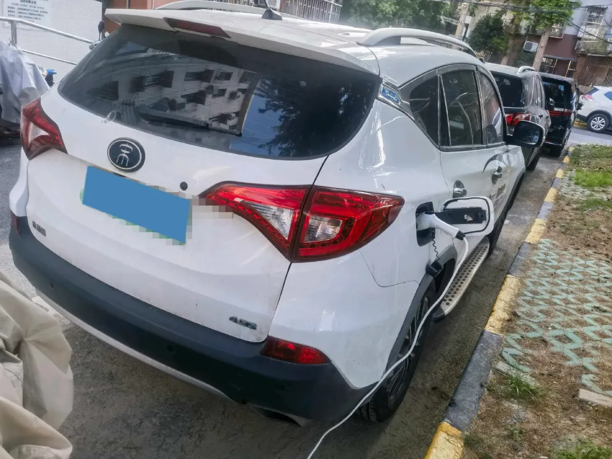 2017 BYD Song 1.5T 154HP L4 6DCT PHEV 16.9KWH,autocango,china used car exporter,china ev exporter,chinese used car exporter,chinese used ev exporter