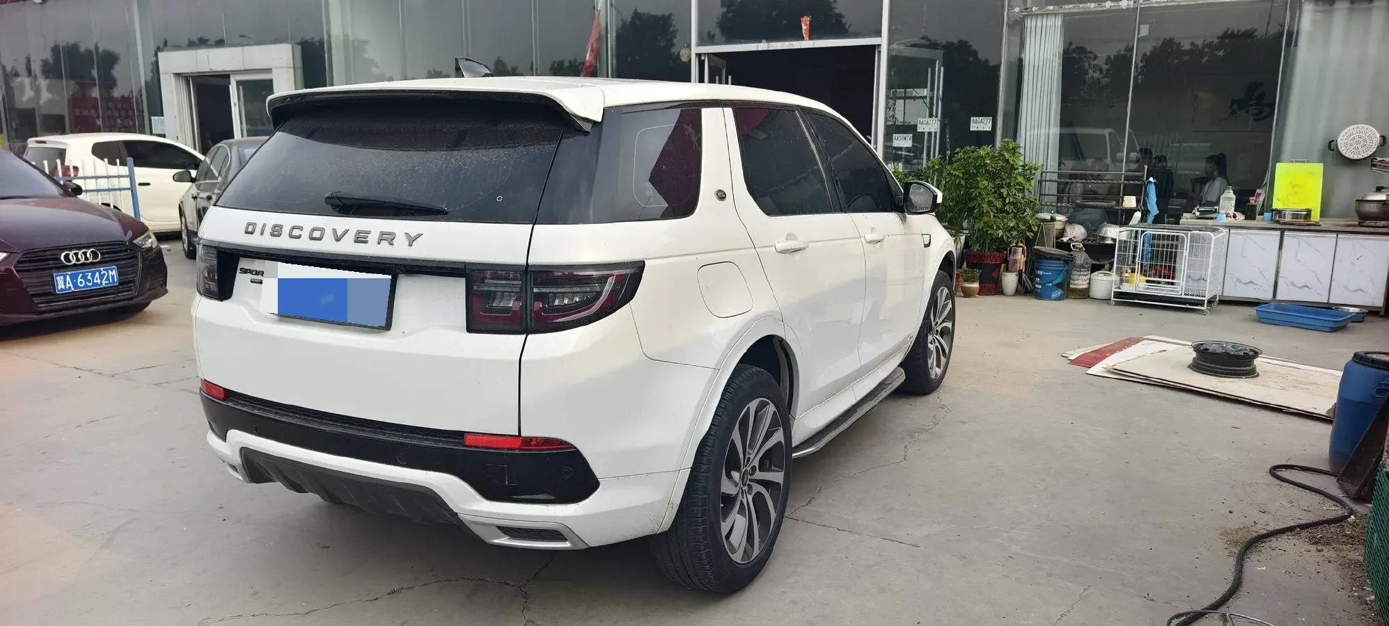 2020 Land Rover Discovery Sport 2.0T 249HP L4 9AT,autocango,china used car exporter,china ev exporter,chinese used car exporter,chinese used ev exporter
