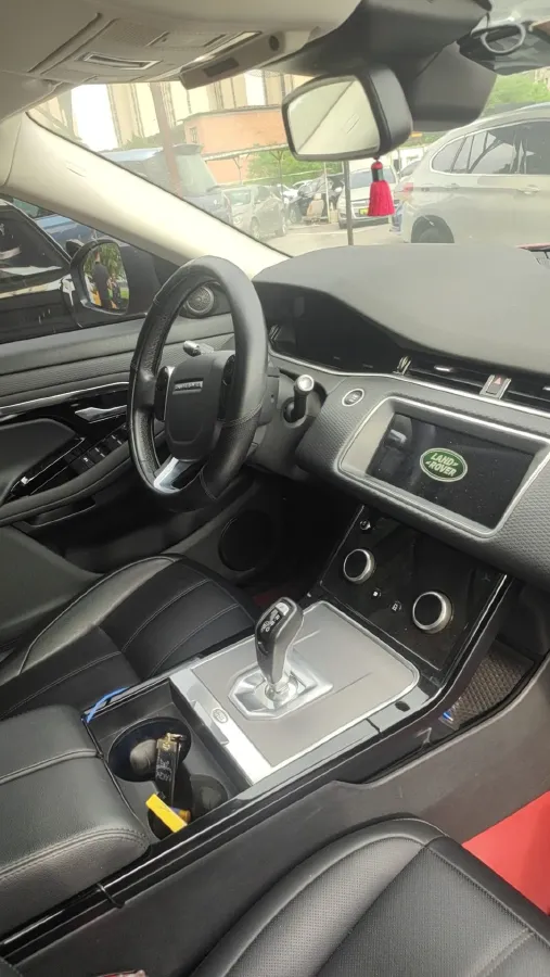 2020 Land Rover Range Rover Evoque 2.0T 249HP L4 9AT,autocango,china used car exporter,china ev exporter,chinese used car exporter,chinese used ev exporter