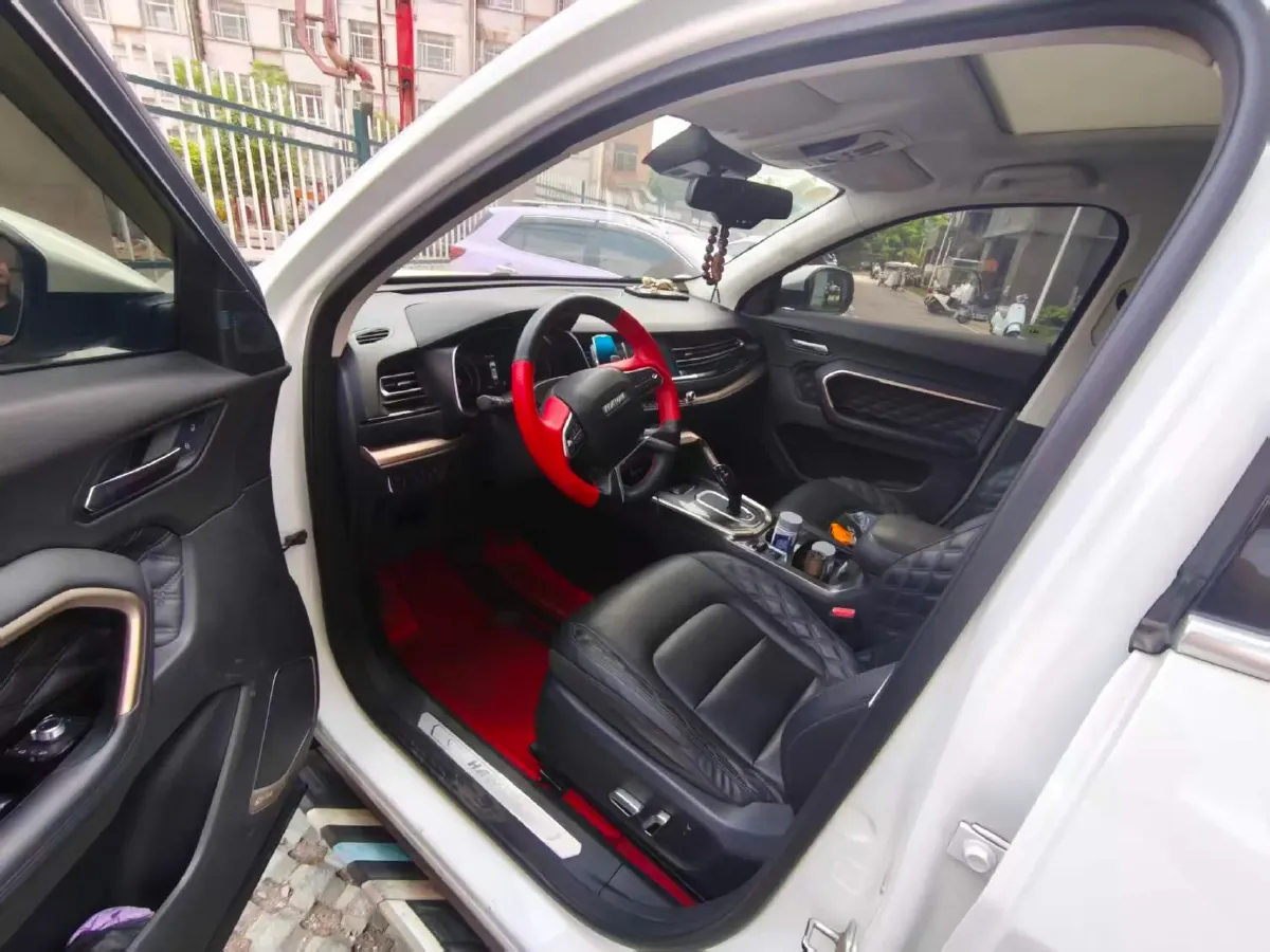 2020 Haval H6 1.5T 169HP L4 7DCT,autocango,china used car exporter,china ev exporter,chinese used car exporter,chinese used ev exporter
