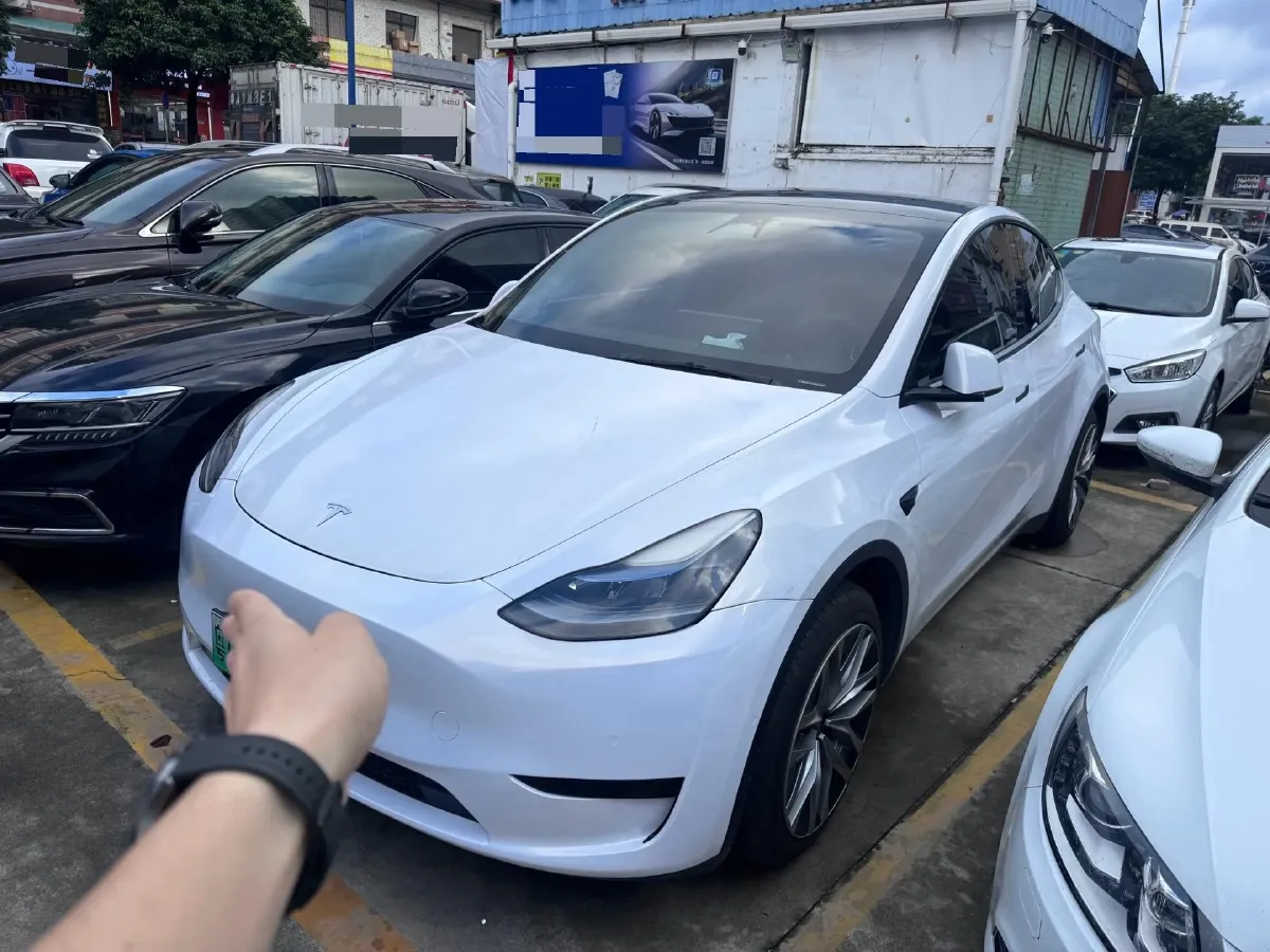2022 Tesla Model Y BEV 60KWH,autocango,china used car exporter,china ev exporter,chinese used car exporter,chinese used ev exporter
