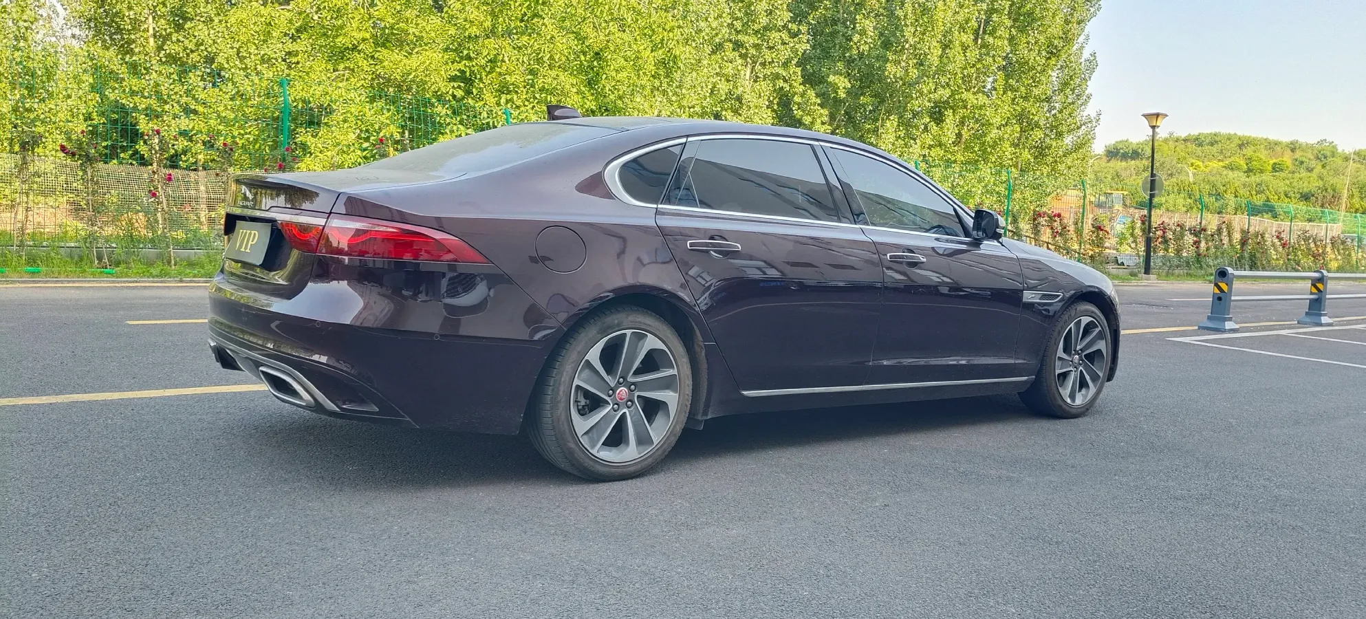 2021 Jaguar XFL 2.0T 200HP L4 8AT,autocango,china used car exporter,china ev exporter,chinese used car exporter,chinese used ev exporter