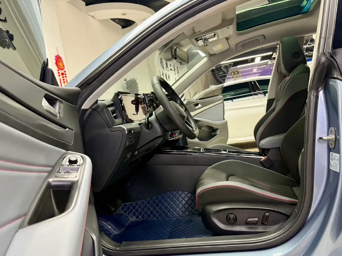 2022 Volkswagen Lavida 1.4T 150HP L4 7DCT,autocango,china used car exporter,china ev exporter,chinese used car exporter,chinese used ev exporter