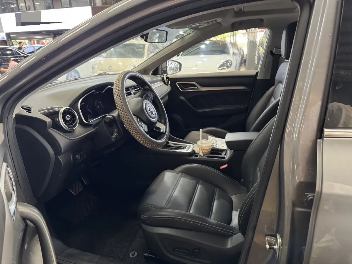 2019 MAXUS D60 1.5T 169HP L4 7DCT,autocango,china used car exporter,china ev exporter,chinese used car exporter,chinese used ev exporter