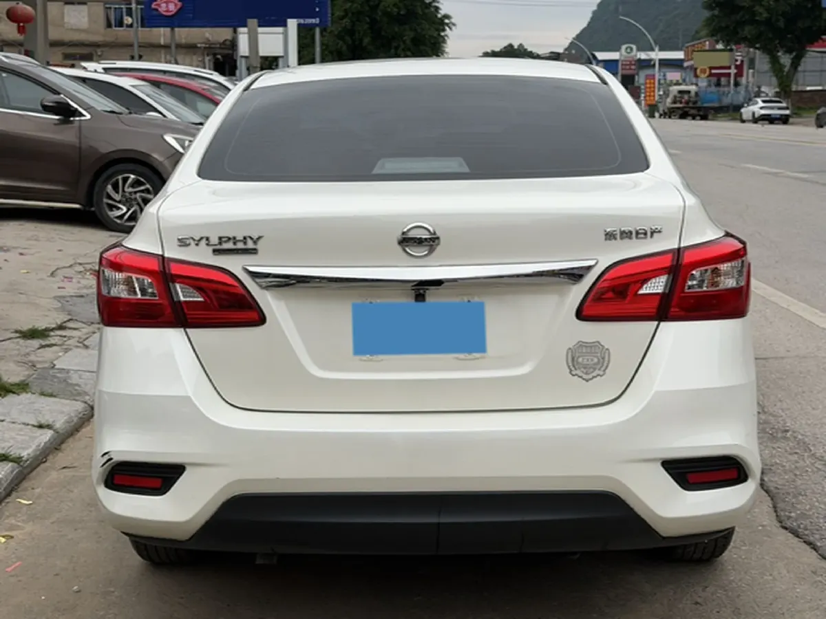2022 Nissan Sylphy 1.6L 122HP L4 CVT,autocango,china used car exporter,china ev exporter,chinese used car exporter,chinese used ev exporter