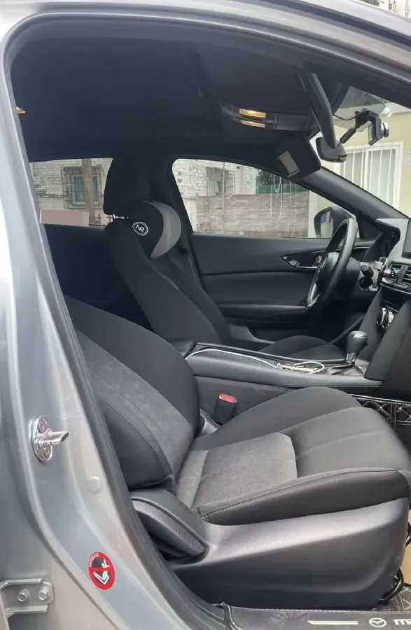 2020 Mazda CX-4 2.0L 158HP L4 6AT,autocango,china used car exporter,china ev exporter,chinese used car exporter,chinese used ev exporter