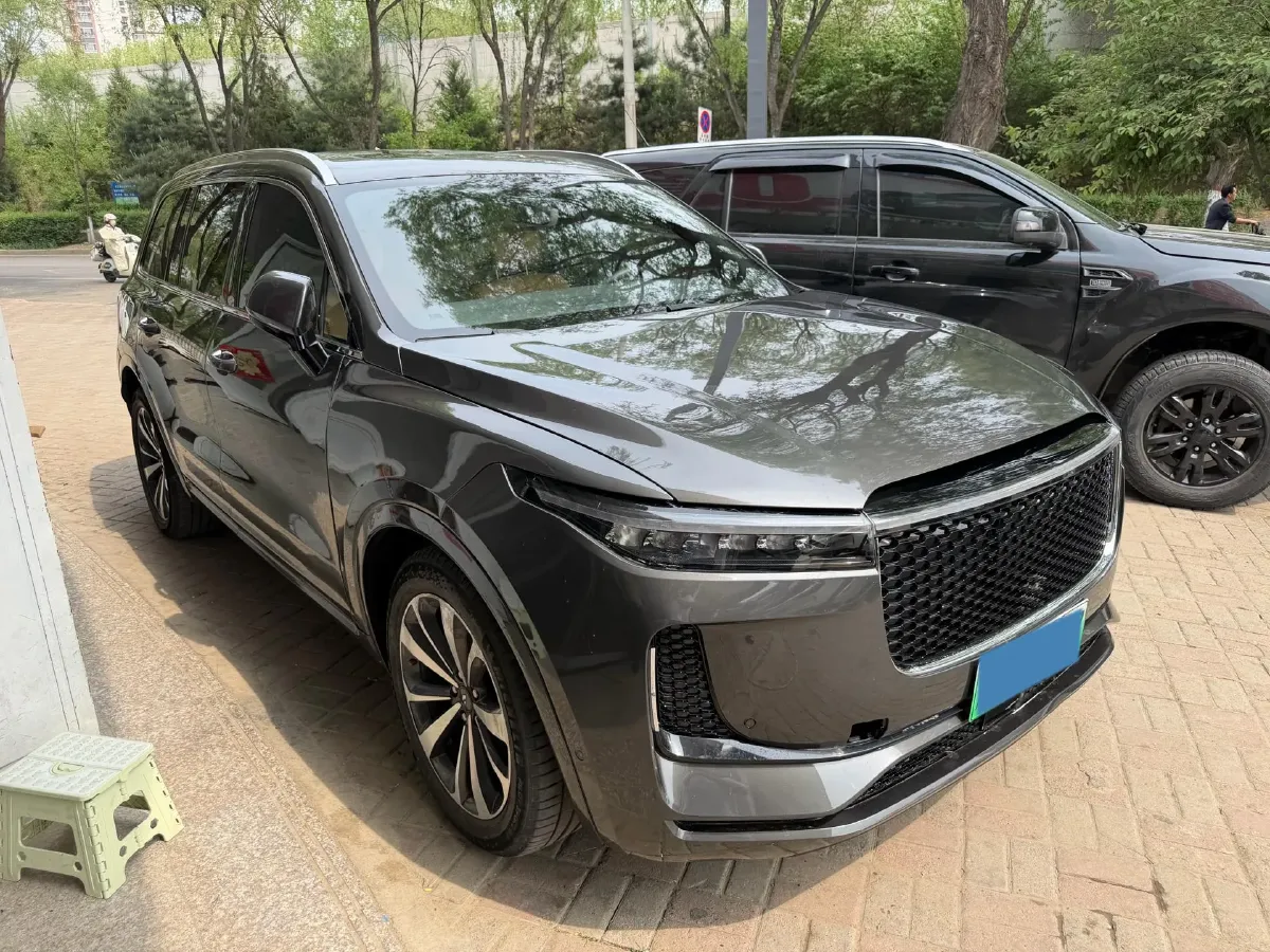 2020 Li ONE Range Extended 131HP REEV 40.5KWH,autocango,china used car exporter,china ev exporter,chinese used car exporter,chinese used ev exporter