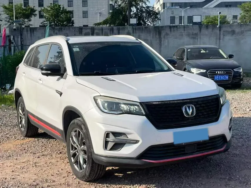 2021 ChangAn CS75 1.5T 178HP L4 7DCT,autocango,china used car exporter,china ev exporter,chinese used car exporter,chinese used ev exporter