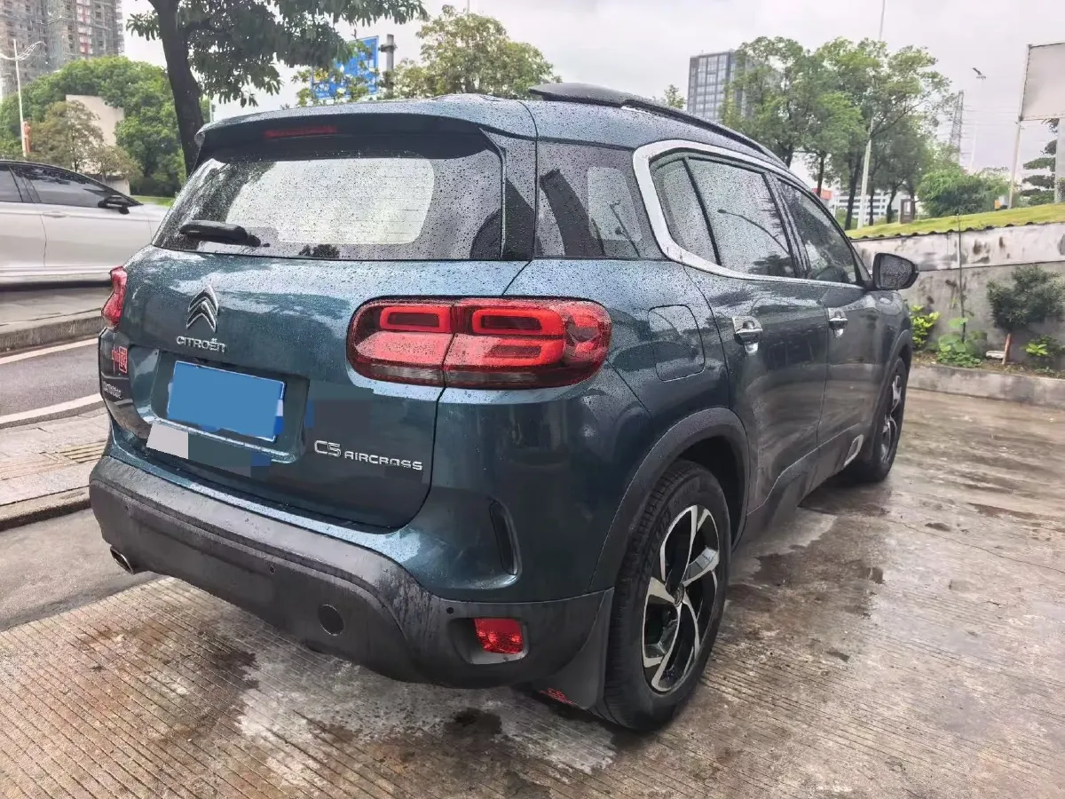 2017 Citroen C5 Aircross 1.6T 167HP L4 6AT,autocango,china used car exporter,china ev exporter,chinese used car exporter,chinese used ev exporter