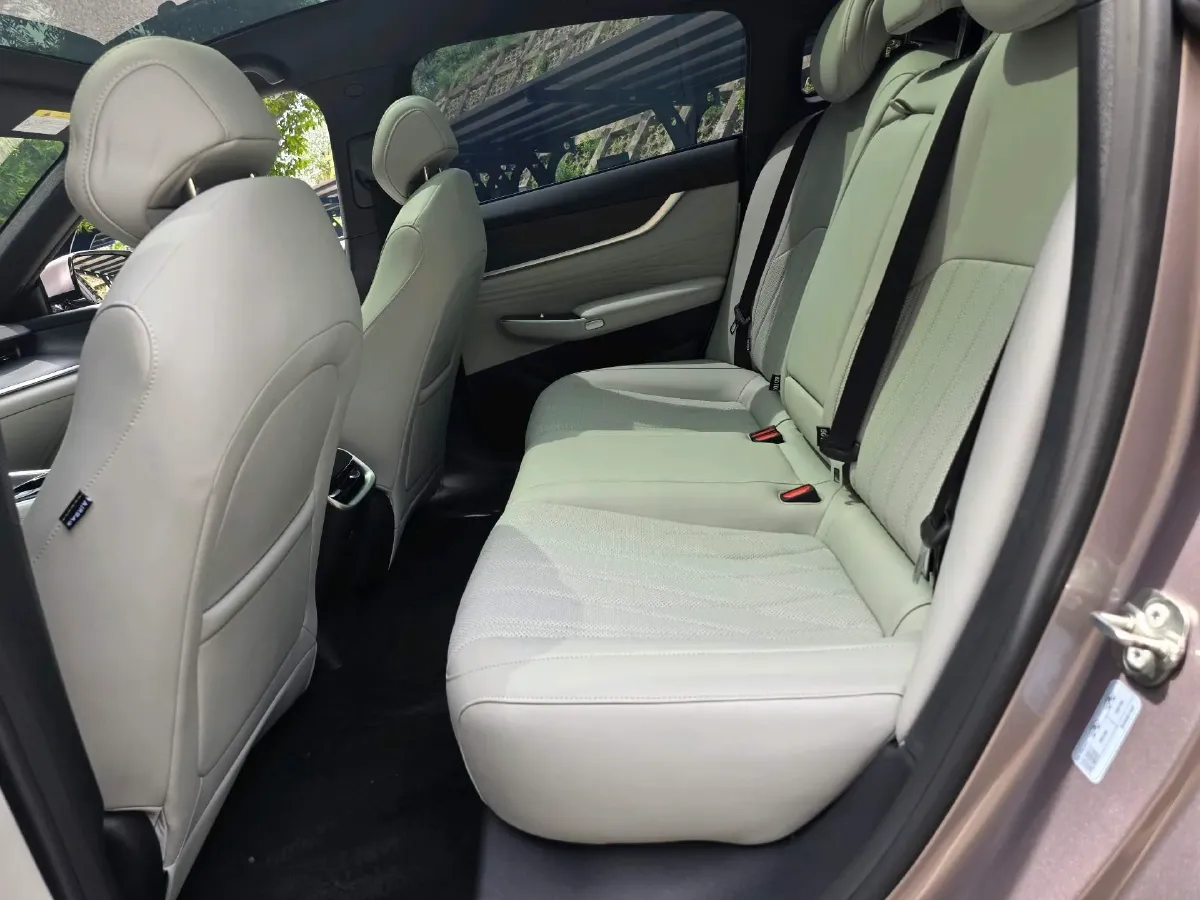 2025 ChangAn QiYuan A07 REEV 98HP REEV 28.4KWH,autocango,china used car exporter,china ev exporter,chinese used car exporter,chinese used ev exporter