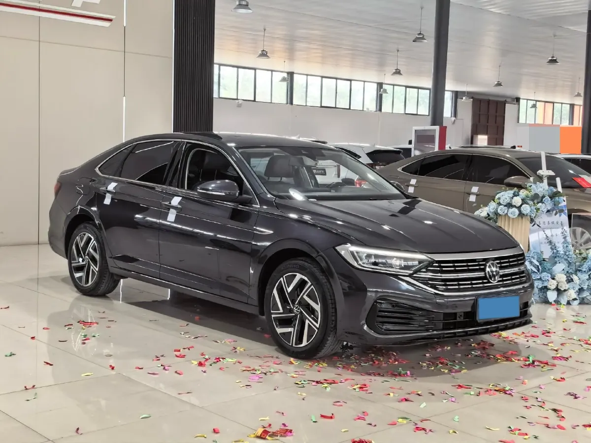 2024 Volkswagen Sagitar 1.5T 160HP L4 7DCT,autocango,china used car exporter,china ev exporter,chinese used car exporter,chinese used ev exporter