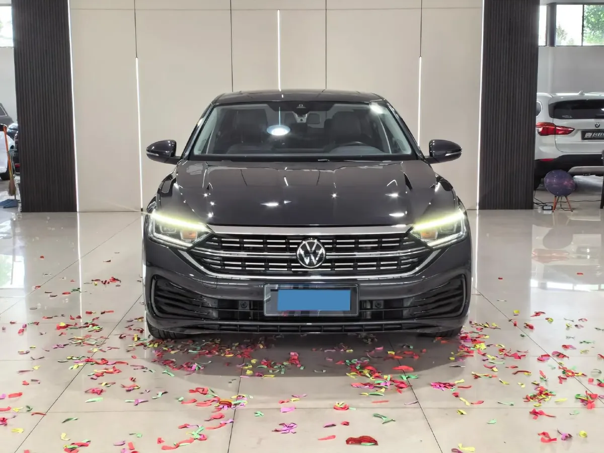 2024 Volkswagen Sagitar 1.5T 160HP L4 7DCT,autocango,china used car exporter,china ev exporter,chinese used car exporter,chinese used ev exporter