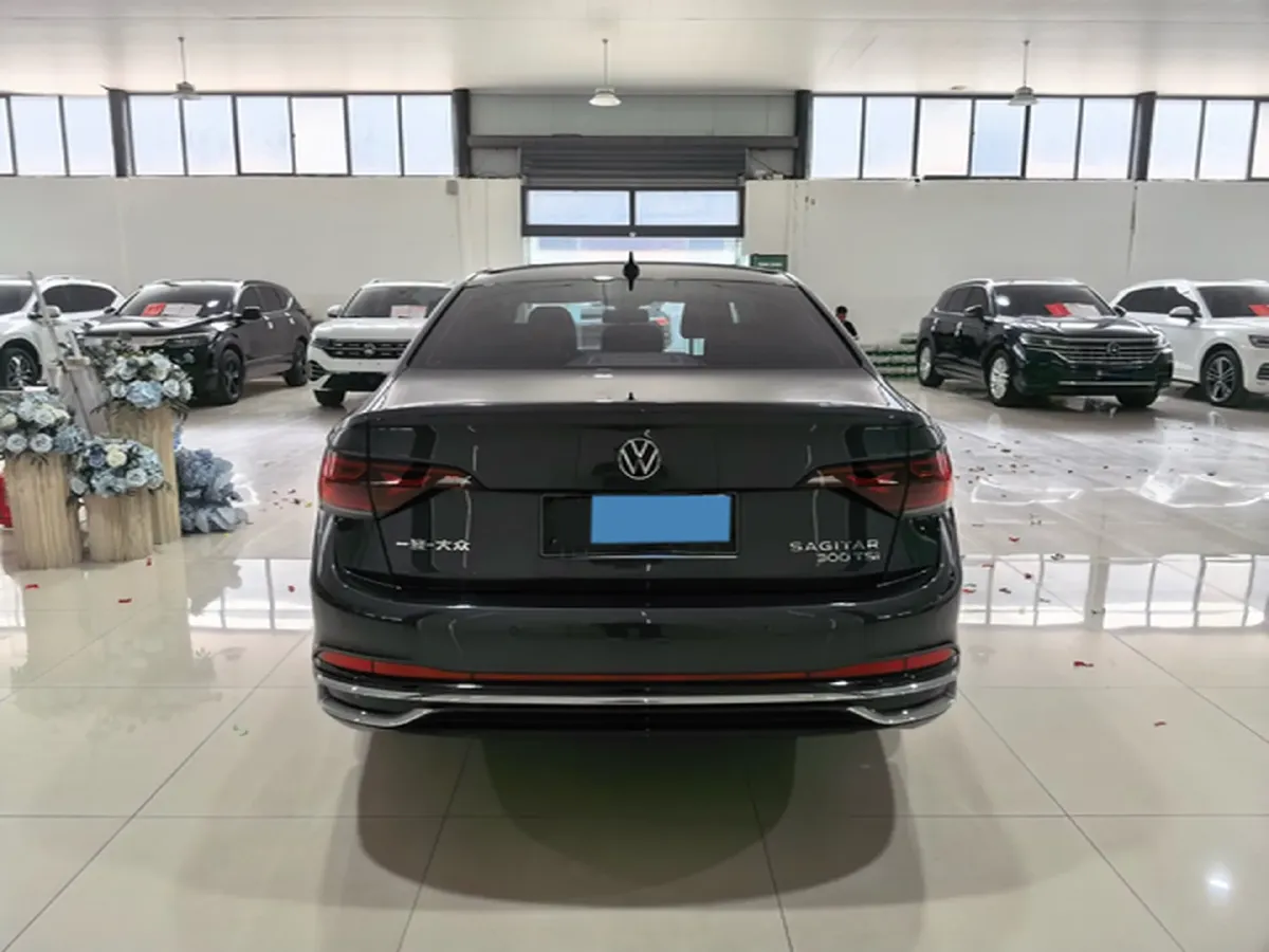 2024 Volkswagen Sagitar 1.5T 160HP L4 7DCT,autocango,china used car exporter,china ev exporter,chinese used car exporter,chinese used ev exporter