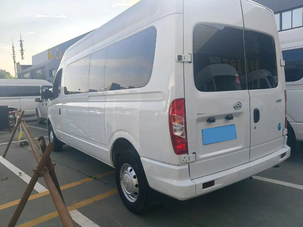 2021 Foton Grand General G9 2.0T 238HP L4 6MT,autocango,china used car exporter,china ev exporter,chinese used car exporter,chinese used ev exporter