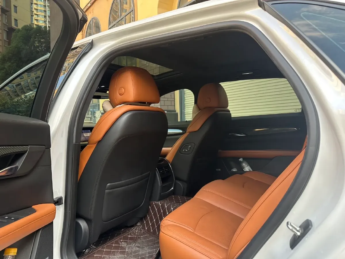 2021 Cadillac CT6 2.0T 237HP L4 10AT,autocango,china used car exporter,china ev exporter,chinese used car exporter,chinese used ev exporter
