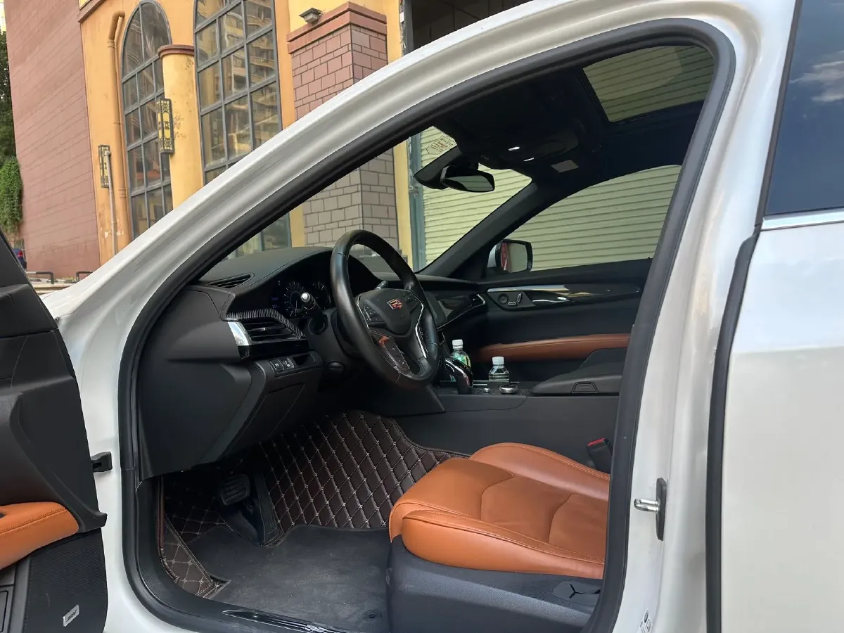 2021 Cadillac CT6 2.0T 237HP L4 10AT,autocango,china used car exporter,china ev exporter,chinese used car exporter,chinese used ev exporter