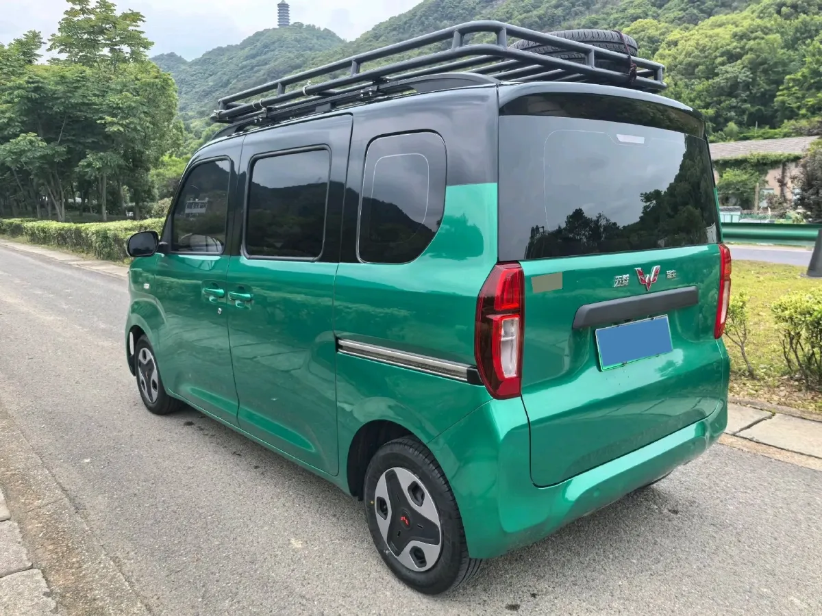 2025 WuLing ZhiGuang BEV,autocango,china used car exporter,china ev exporter,chinese used car exporter,chinese used ev exporter
