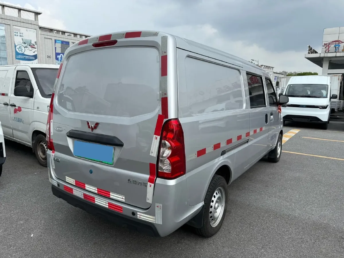 2021 WuLing EV50 BEV 41.6KWH,autocango,china used car exporter,china ev exporter,chinese used car exporter,chinese used ev exporter