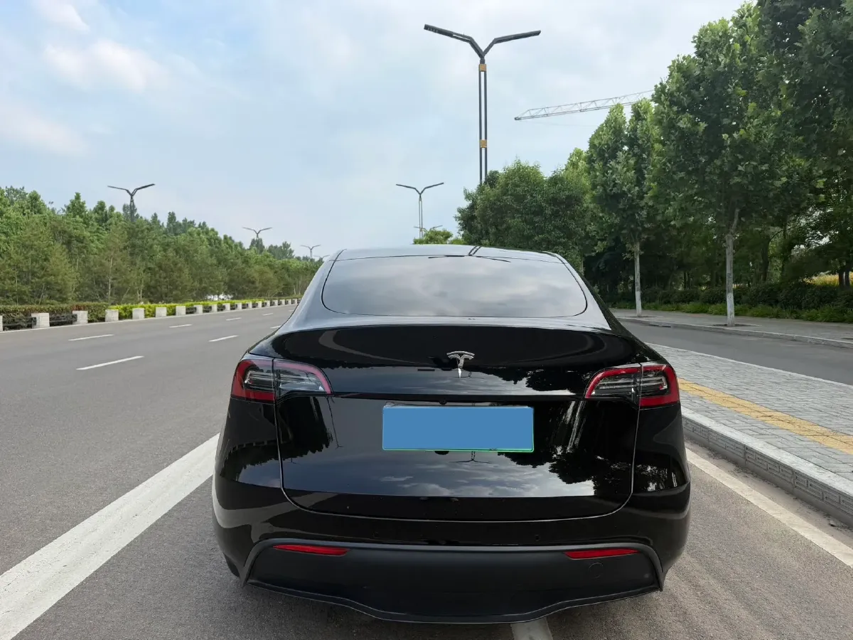 2022 Tesla Model Y BEV 60KWH,autocango,china used car exporter,china ev exporter,chinese used car exporter,chinese used ev exporter