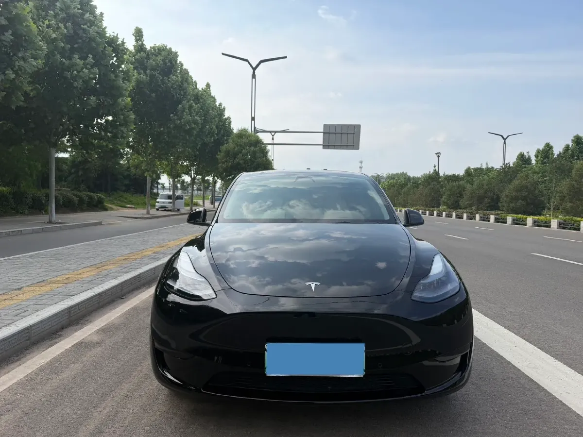 2022 Tesla Model Y BEV 60KWH,autocango,china used car exporter,china ev exporter,chinese used car exporter,chinese used ev exporter