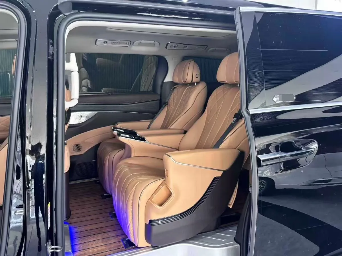 2024 Denza D9 1.5T 139HP L4 E-CVT PHEV 40KWH,autocango,china used car exporter,china ev exporter,chinese used car exporter,chinese used ev exporter