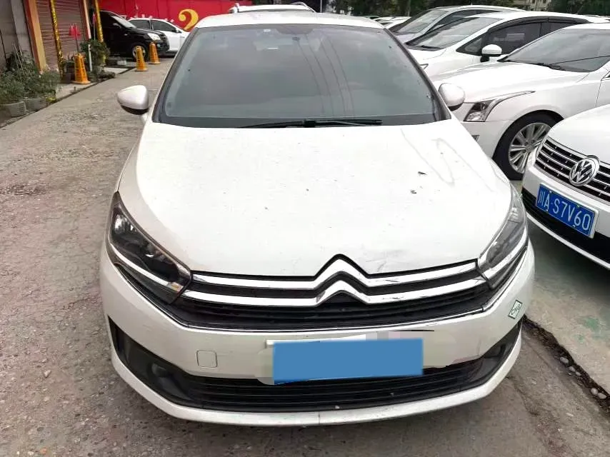 2018 Citroen C4 C-Quatre 1.6L 117HP L4 5MT,autocango,china used car exporter,china ev exporter,chinese used car exporter,chinese used ev exporter