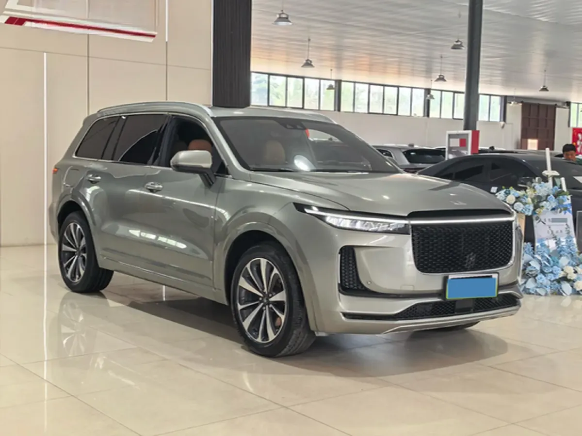 2020 Li ONE Range Extended 131HP REEV 40.5KWH,autocango,china used car exporter,china ev exporter,chinese used car exporter,chinese used ev exporter