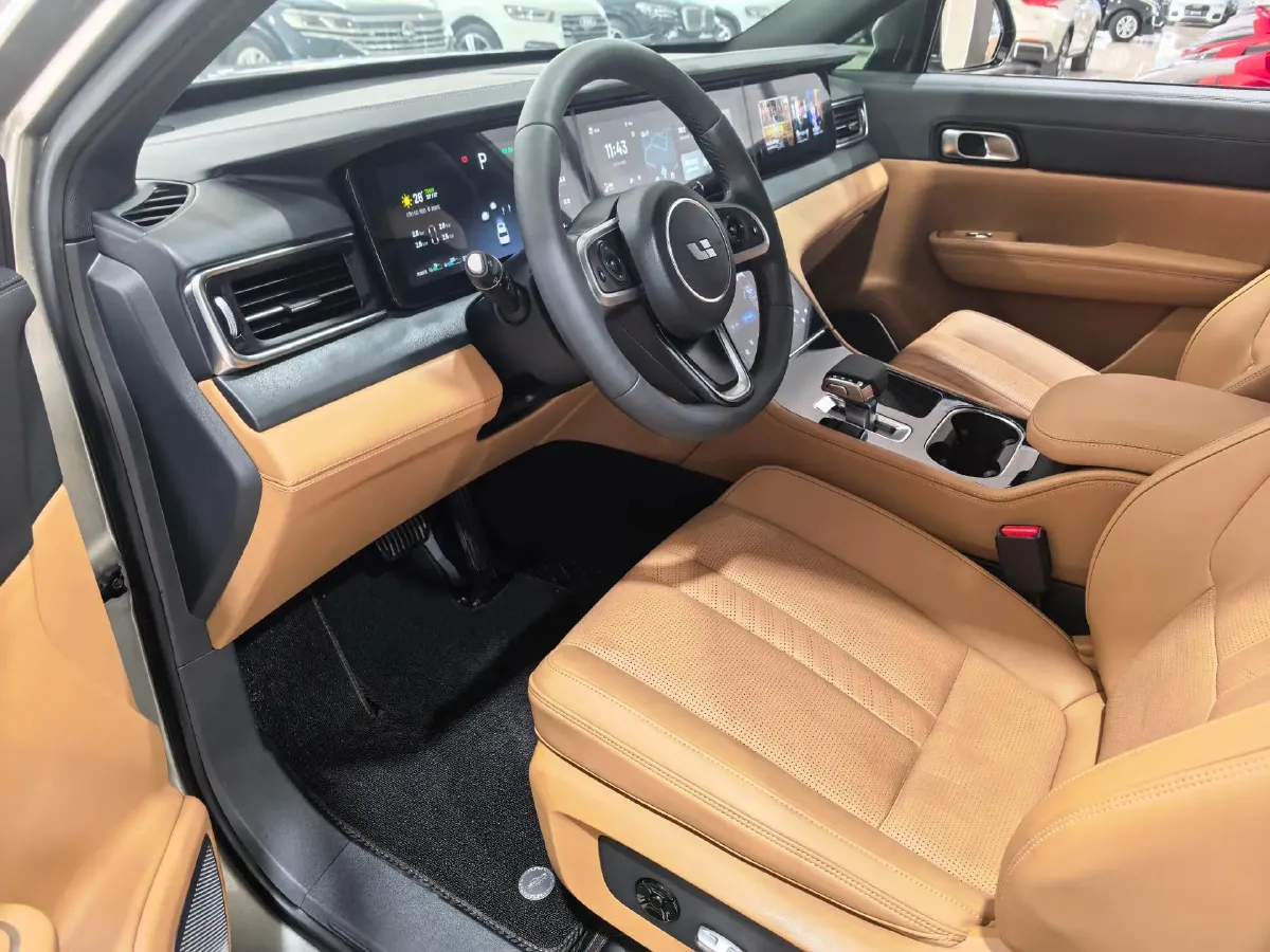 2020 Li ONE Range Extended 131HP REEV 40.5KWH,autocango,china used car exporter,china ev exporter,chinese used car exporter,chinese used ev exporter