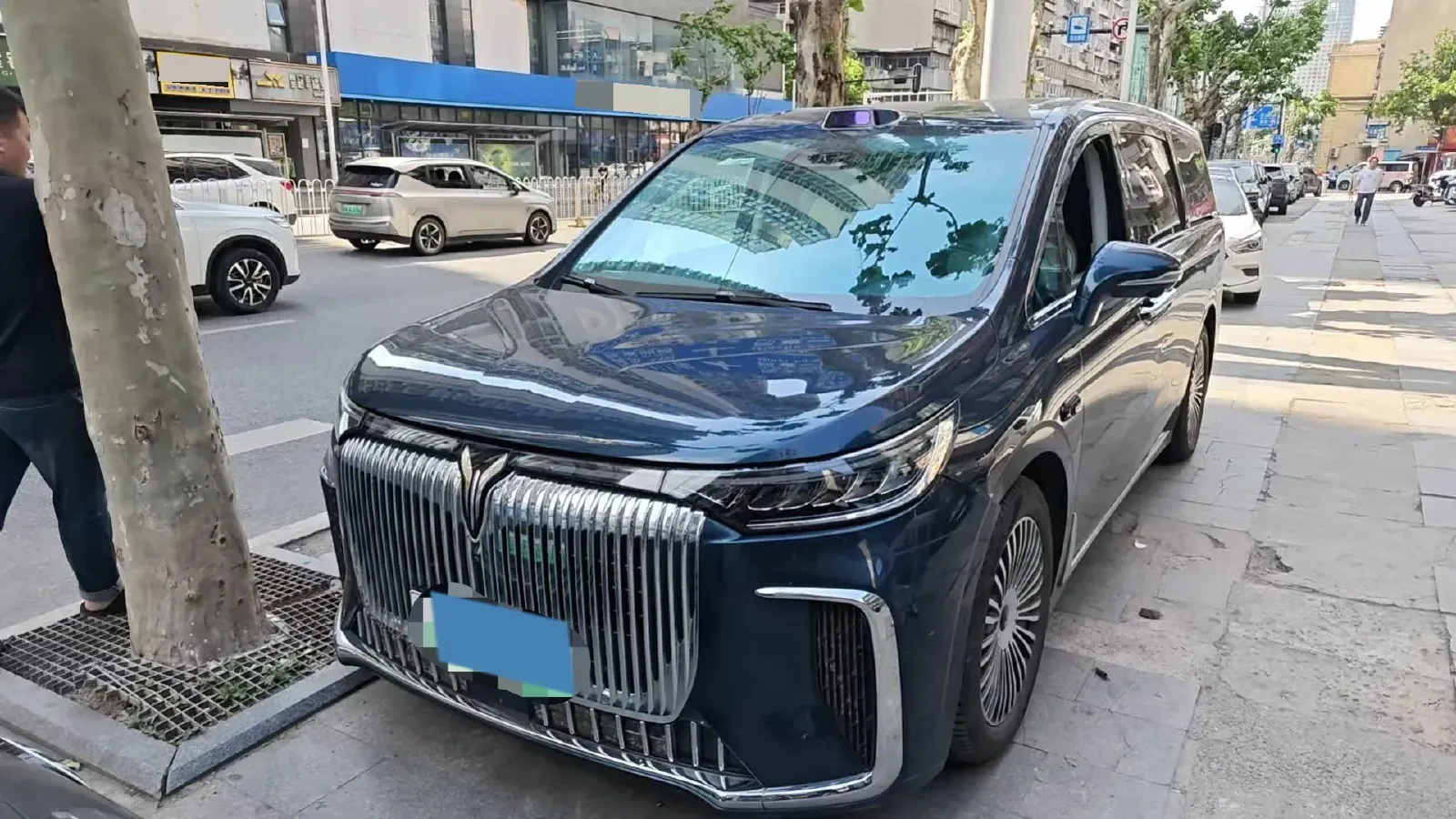2025 Voyah FREE 1.5T 150HP L4 REEV 43KWH,autocango,china used car exporter,china ev exporter,chinese used car exporter,chinese used ev exporter