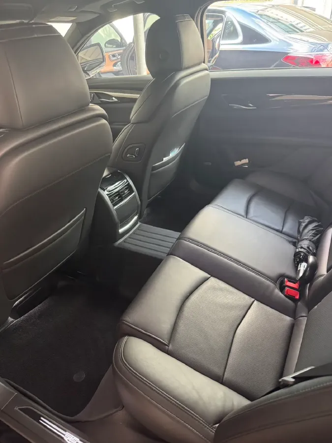 2020 Cadillac CT6 2.0T 241HP L4 10AT,autocango,china used car exporter,china ev exporter,chinese used car exporter,chinese used ev exporter