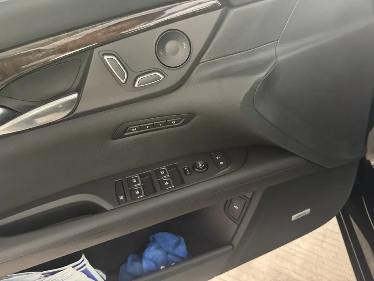 2020 Cadillac CT6 2.0T 241HP L4 10AT,autocango,china used car exporter,china ev exporter,chinese used car exporter,chinese used ev exporter