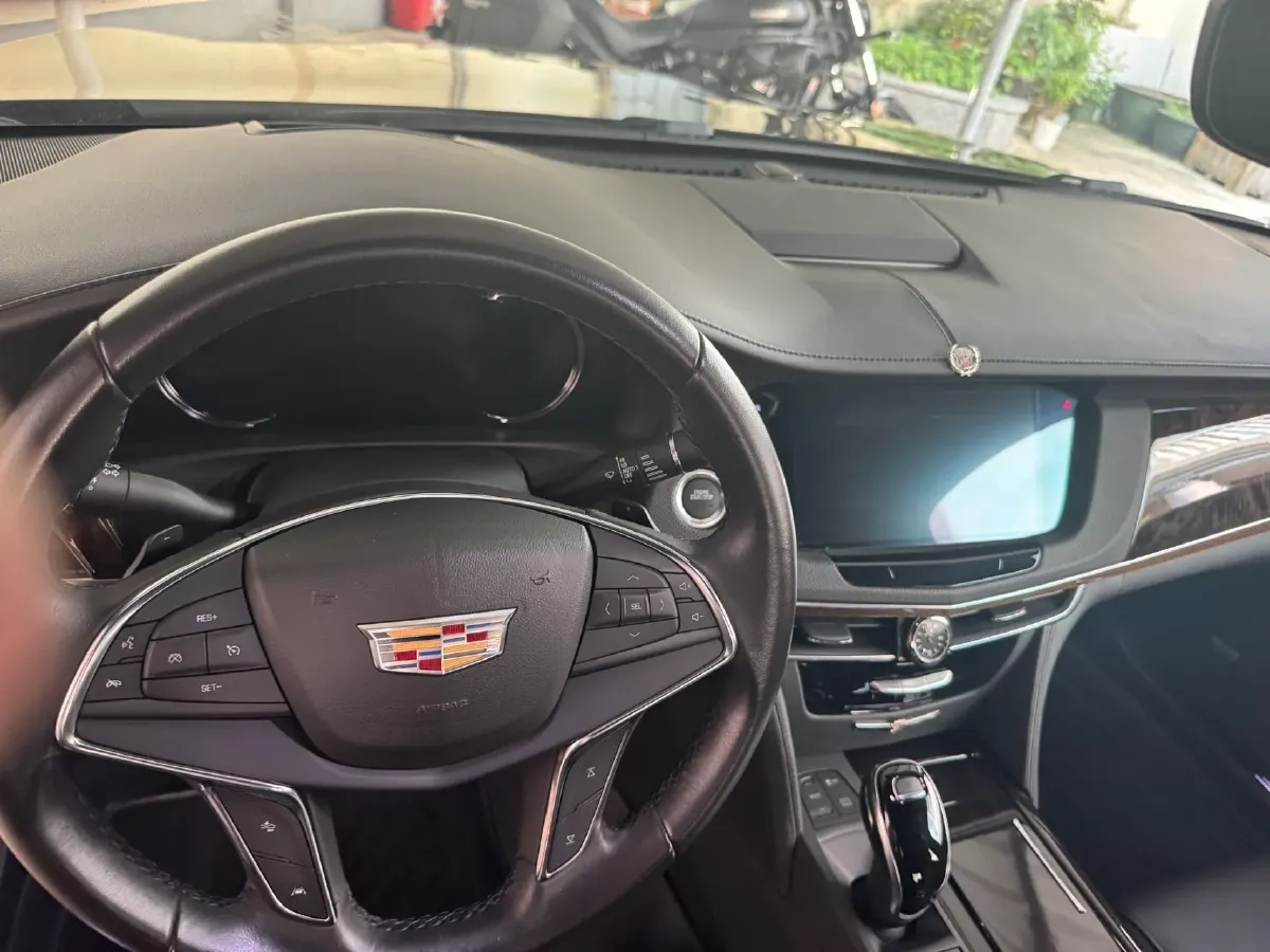 2020 Cadillac CT6 2.0T 241HP L4 10AT,autocango,china used car exporter,china ev exporter,chinese used car exporter,chinese used ev exporter