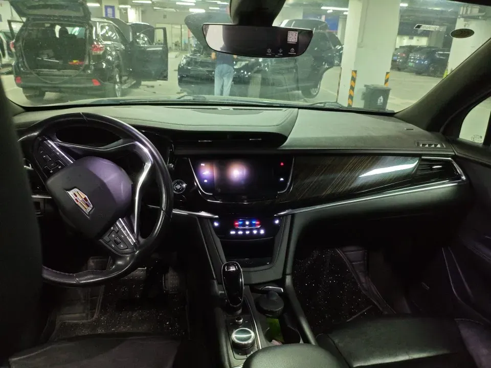 2020 Cadillac XT6 2.0T 237HP L4 9AT,autocango,china used car exporter,china ev exporter,chinese used car exporter,chinese used ev exporter