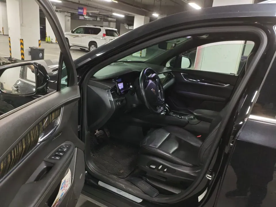 2020 Cadillac XT6 2.0T 237HP L4 9AT,autocango,china used car exporter,china ev exporter,chinese used car exporter,chinese used ev exporter
