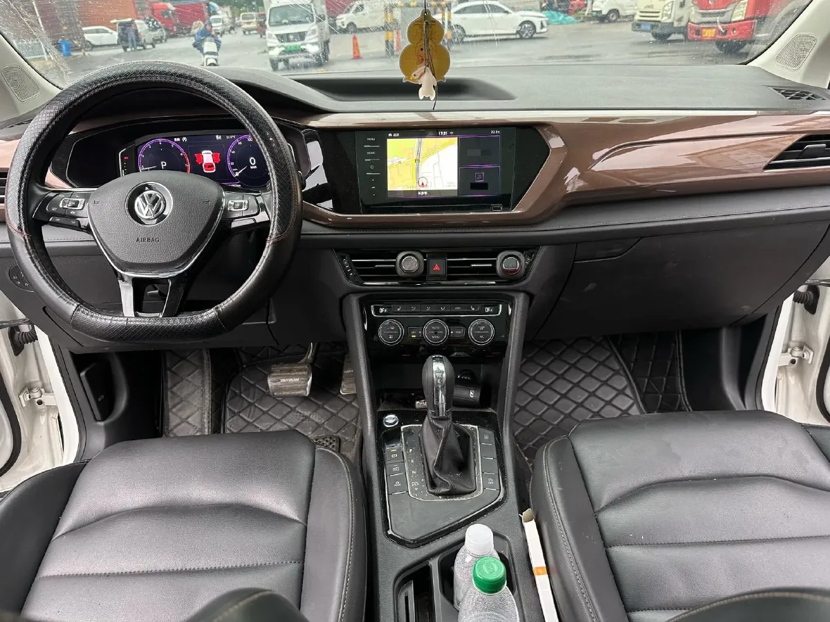 2020 Volkswagen Tharu 1.4T 150HP L4 7DCT,autocango,china used car exporter,china ev exporter,chinese used car exporter,chinese used ev exporter