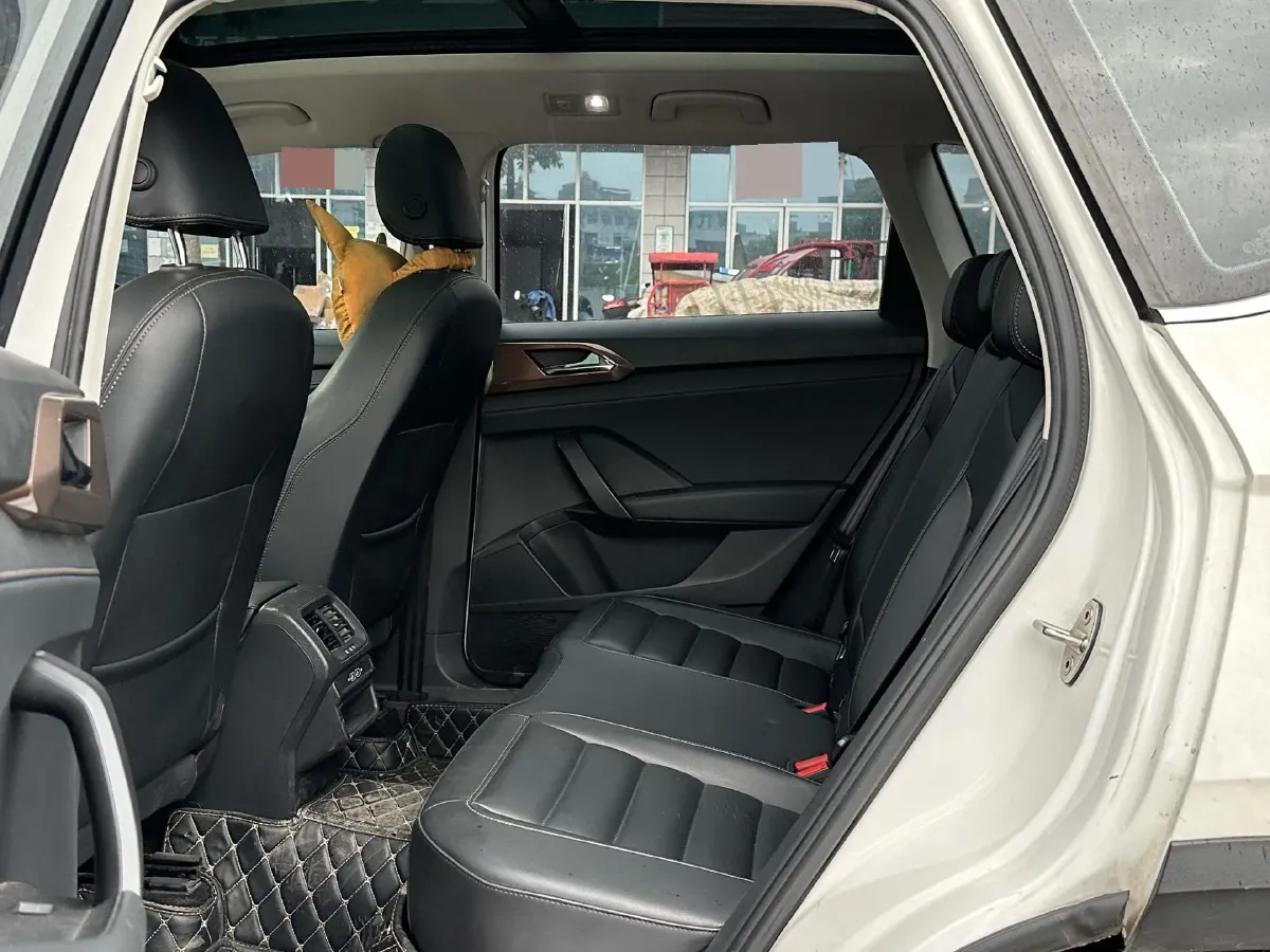 2020 Volkswagen Tharu 1.4T 150HP L4 7DCT,autocango,china used car exporter,china ev exporter,chinese used car exporter,chinese used ev exporter