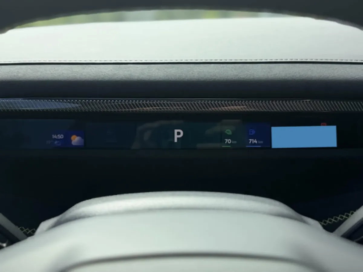 2025 LYNK&CO 10 EM-P 1.5T 163HP L4 3DHT PHEV,autocango,china used car exporter,china ev exporter,chinese used car exporter,chinese used ev exporter