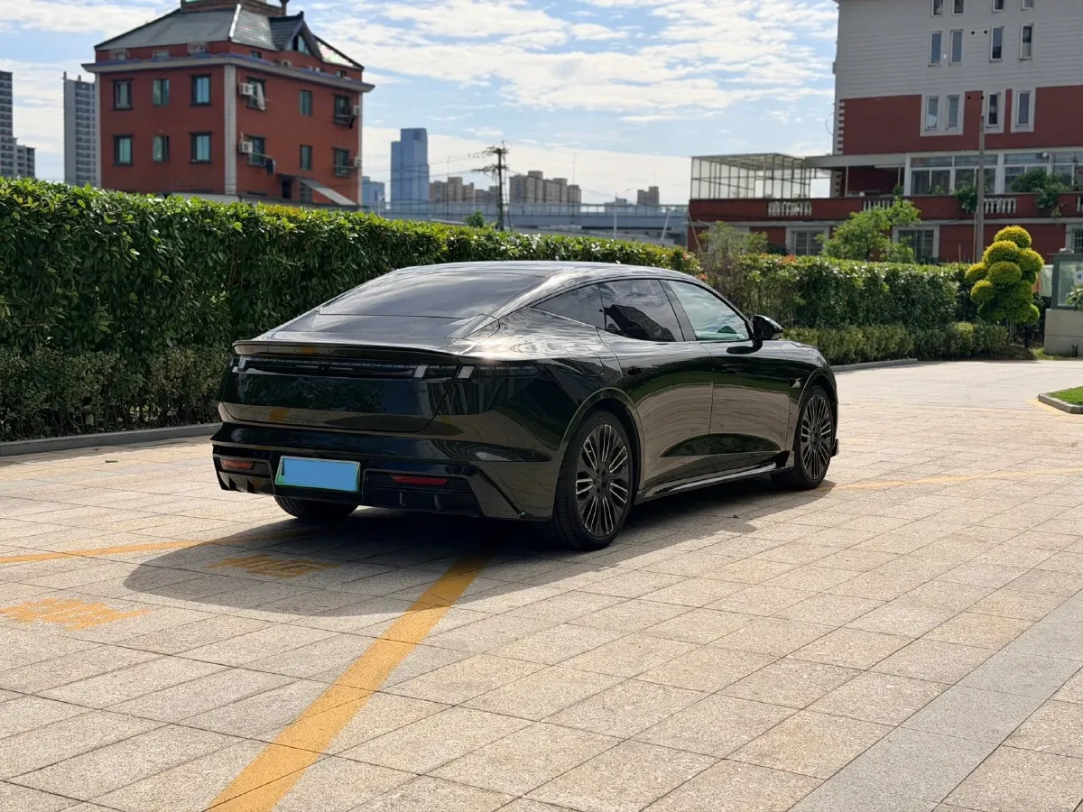 2025 LYNK&CO 10 EM-P 1.5T 163HP L4 3DHT PHEV,autocango,china used car exporter,china ev exporter,chinese used car exporter,chinese used ev exporter