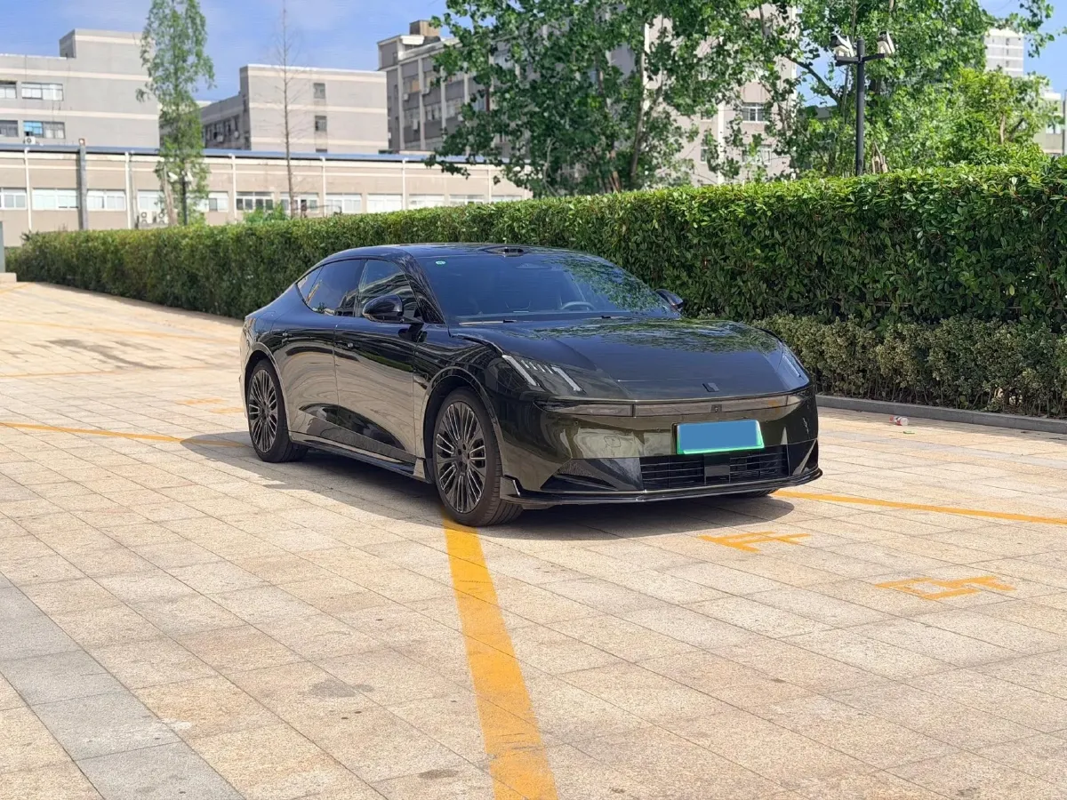 2025 LYNK&CO 10 EM-P 1.5T 163HP L4 3DHT PHEV,autocango,china used car exporter,china ev exporter,chinese used car exporter,chinese used ev exporter