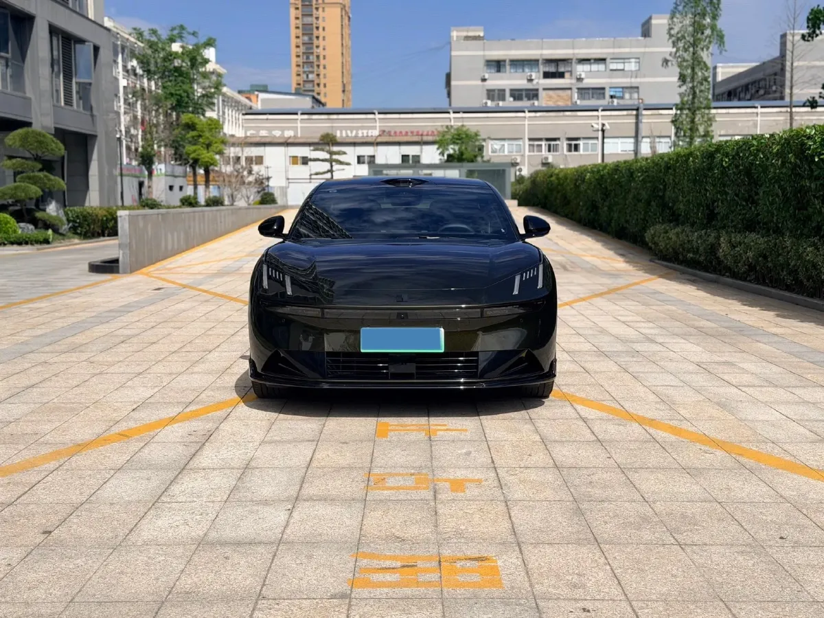 2025 LYNK&CO 10 EM-P 1.5T 163HP L4 3DHT PHEV,autocango,china used car exporter,china ev exporter,chinese used car exporter,chinese used ev exporter