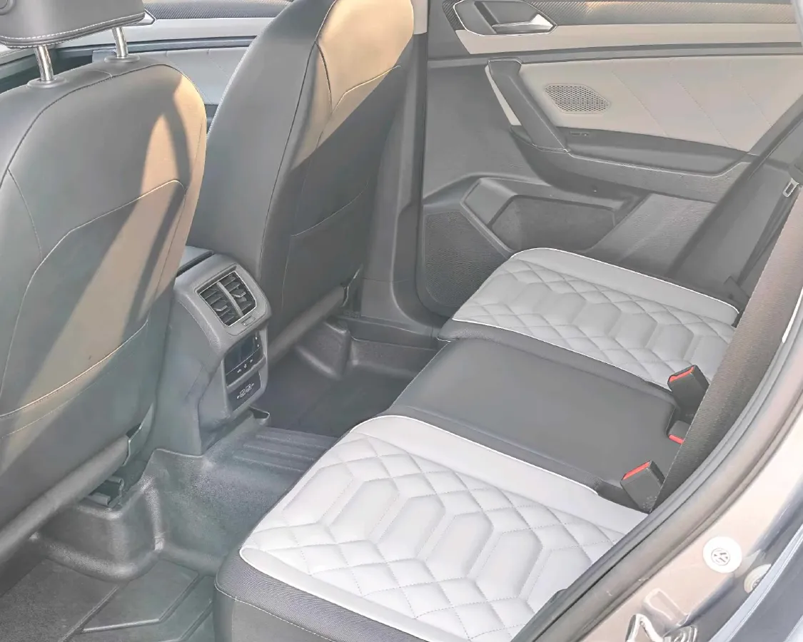 2023 Volkswagen Tayron 1.4T 150HP L4 7DCT,autocango,china used car exporter,china ev exporter,chinese used car exporter,chinese used ev exporter