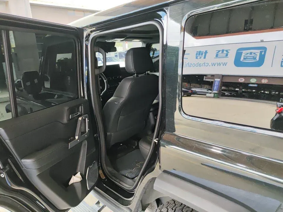 2025 212 212 T01 2.0T 252HP L4 8AT,autocango,china used car exporter,china ev exporter,chinese used car exporter,chinese used ev exporter